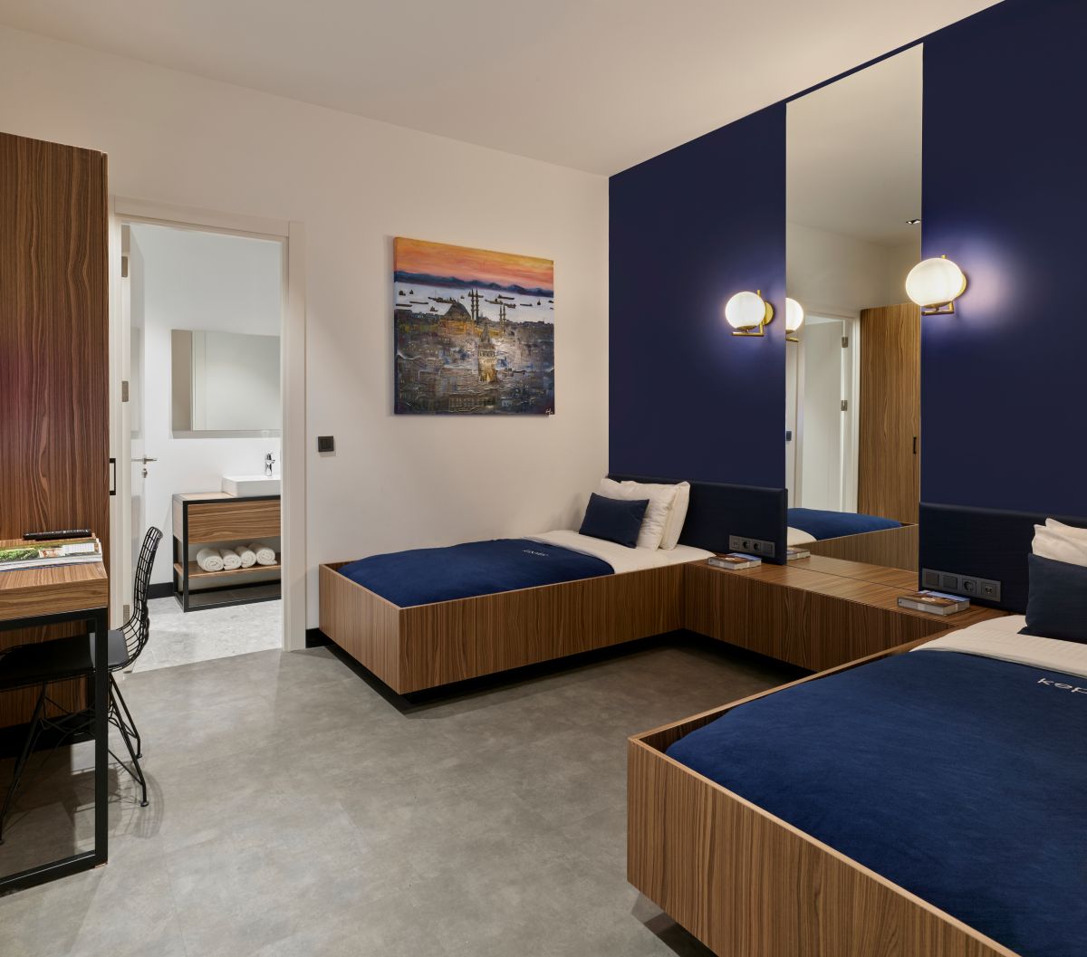 Deluxe Room (2 single beds)