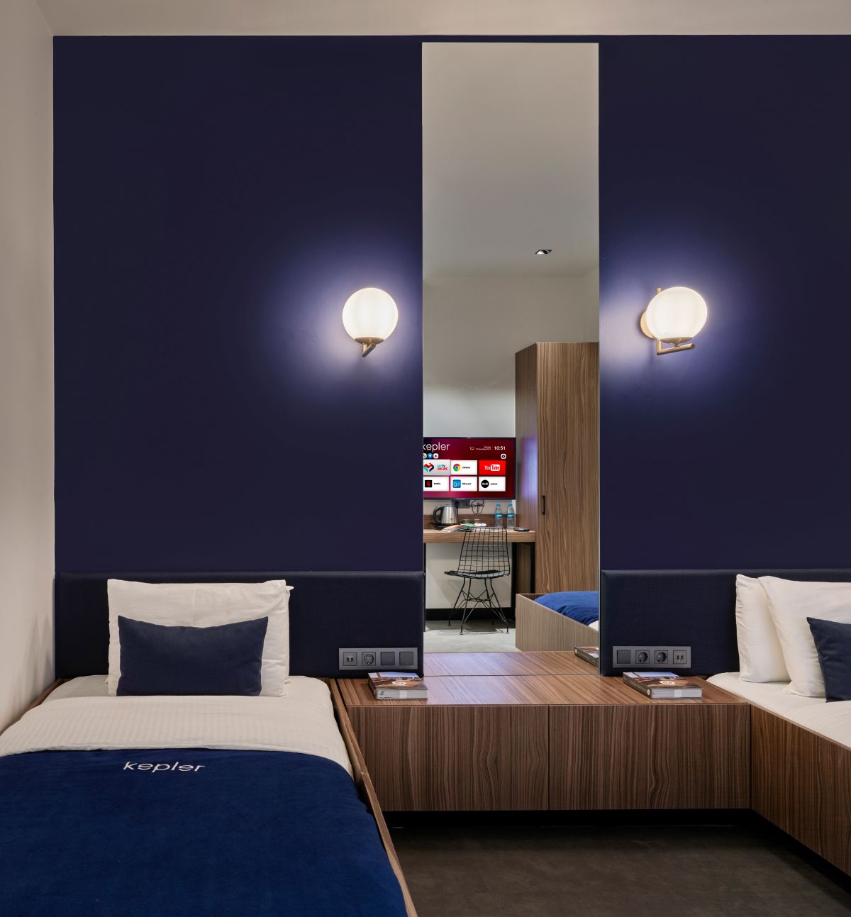 Deluxe Room (2 single beds)